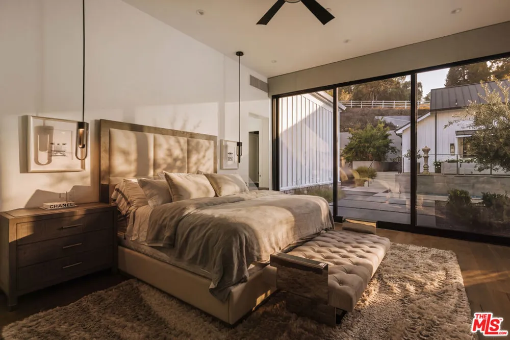 25057 Lewis And Clark Road Hidden Hills, CA 91302