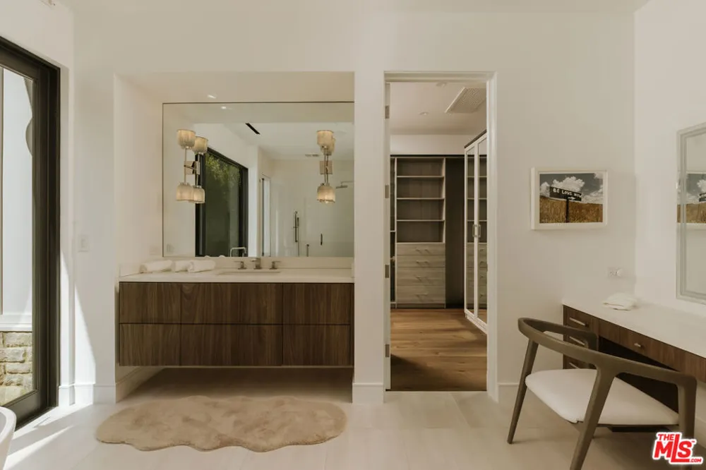 25057 Lewis And Clark Road Hidden Hills, CA 91302