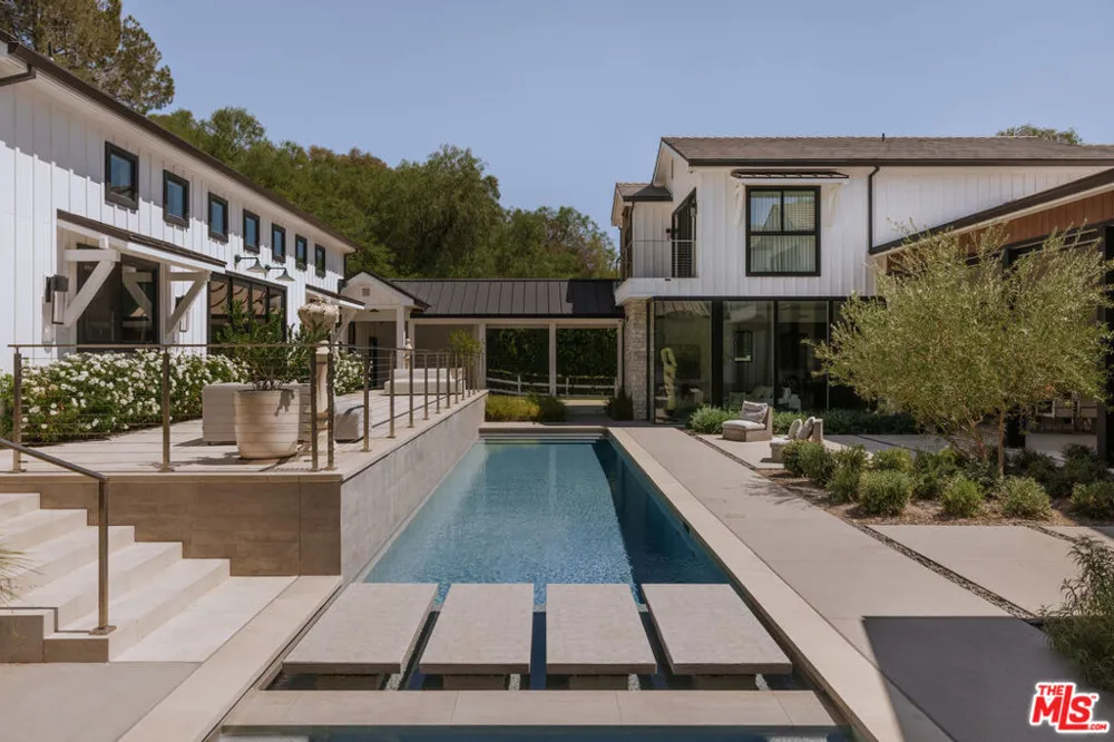 25057 Lewis And Clark Road Hidden Hills, CA 91302