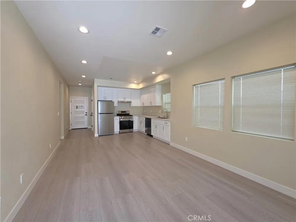 650 Grand Avenue W Pomona, CA 91766