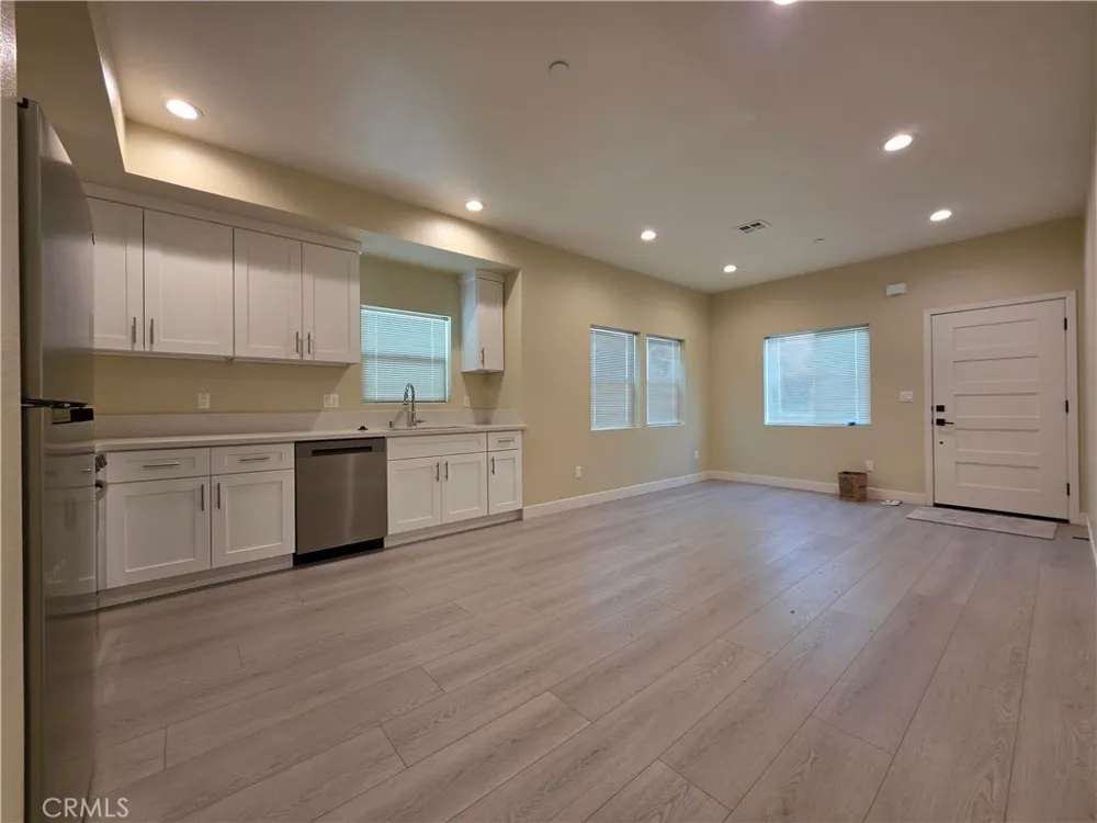 650 Grand Avenue W Pomona, CA 91766