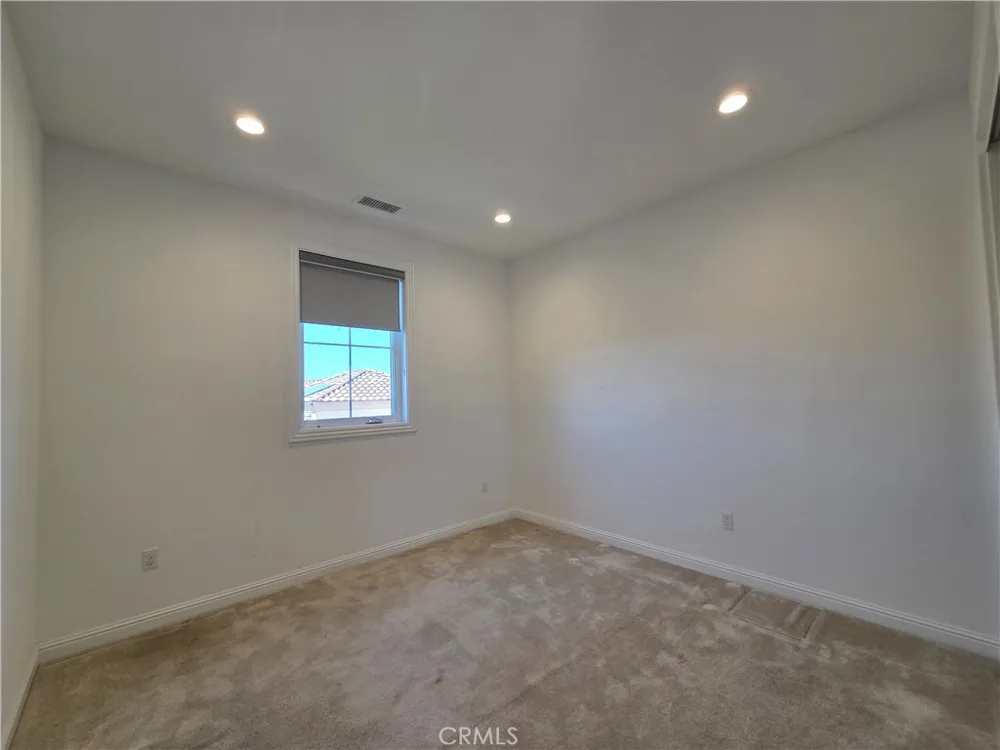 20640 W Chestnut Porter Ranch, CA 91326