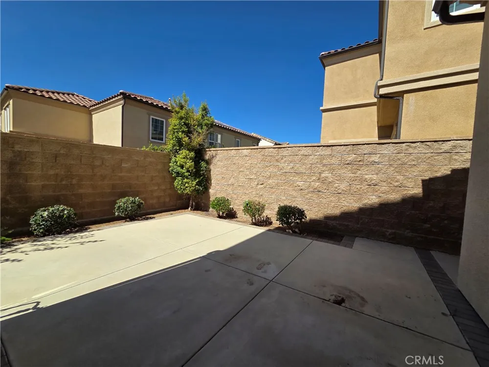 20640 W Chestnut Porter Ranch, CA 91326