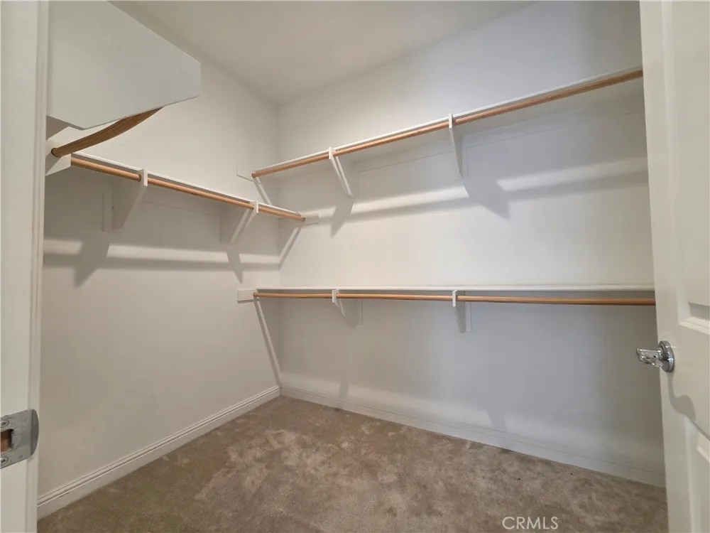20640 W Chestnut Porter Ranch, CA 91326