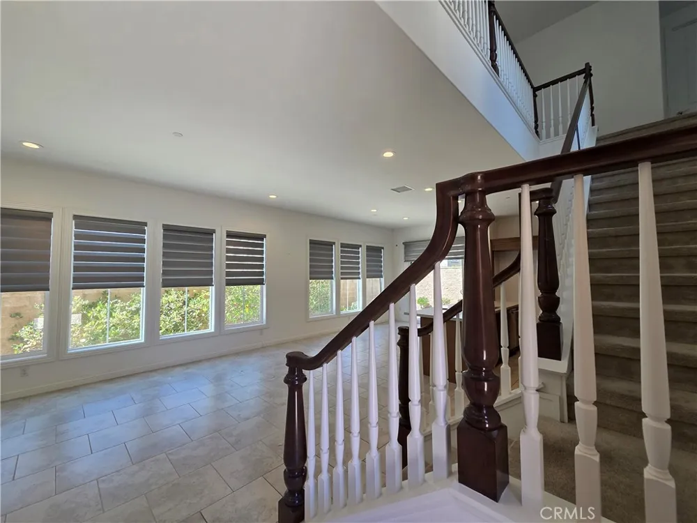 20640 W Chestnut Porter Ranch, CA 91326
