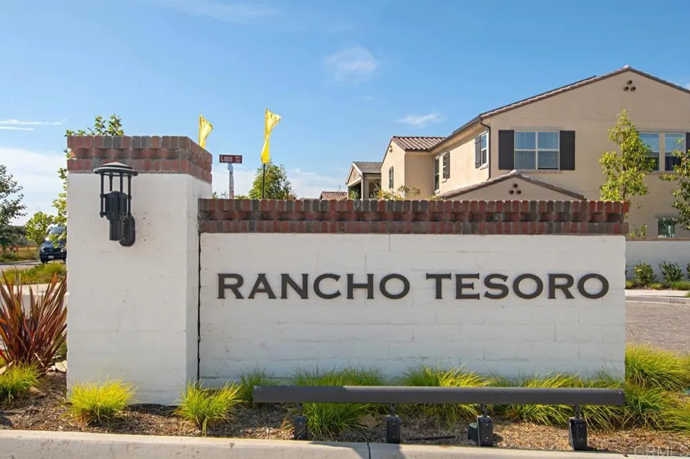 819 Blackstone Drive San Marcos, CA 92078