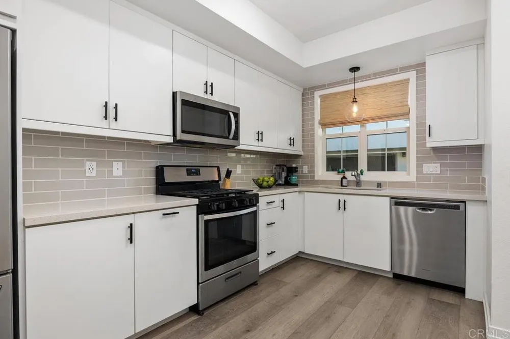 819 Blackstone Drive San Marcos, CA 92078