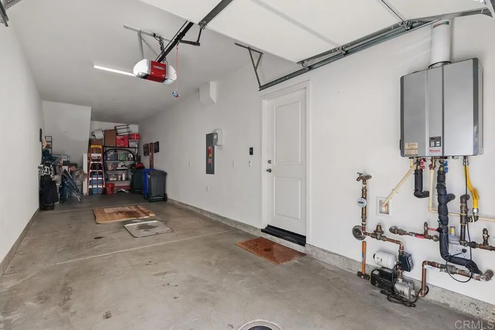 819 Blackstone Drive San Marcos, CA 92078