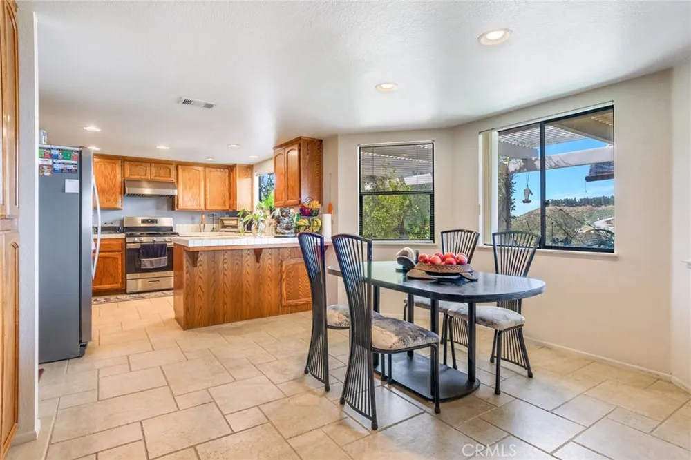 21798 Ridgedale Drive Lake Mathews, CA 92570