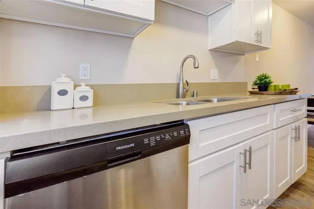 4331 53rd St #5 San Diego, CA 92115