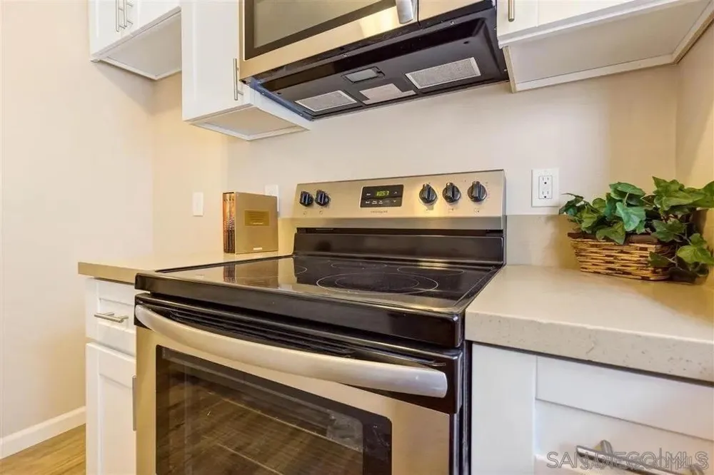 4331 53rd St #5 San Diego, CA 92115