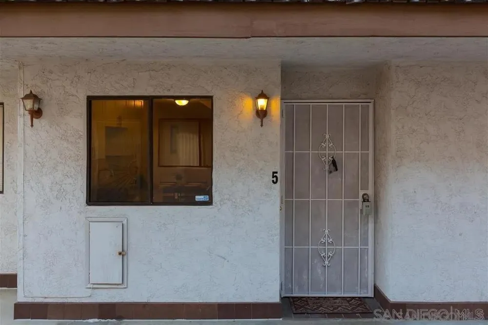 4331 53rd St #5 San Diego, CA 92115