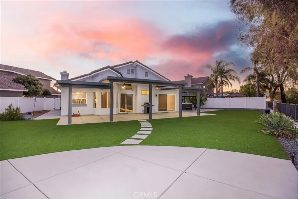 25560 Timbertree Court Murrieta, CA 92563
