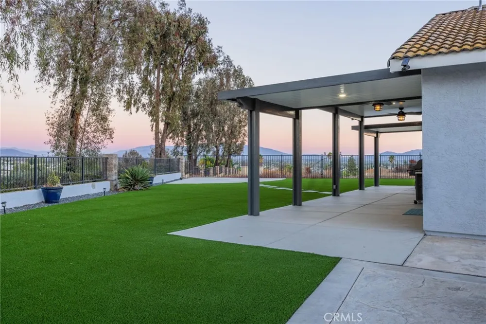 25560 Timbertree Court Murrieta, CA 92563