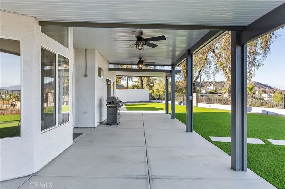 25560 Timbertree Court Murrieta, CA 92563