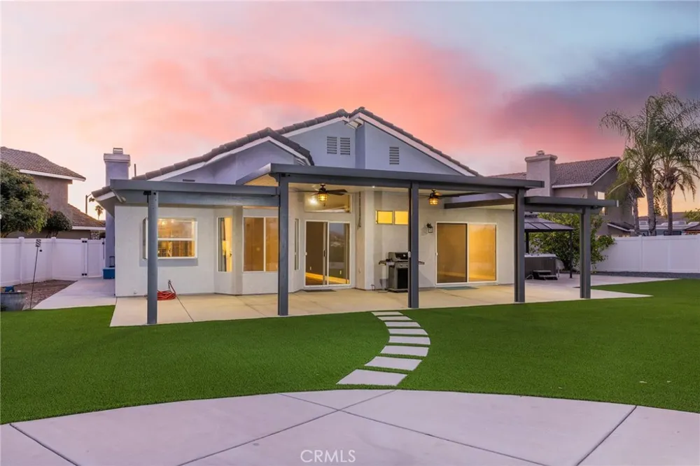 25560 Timbertree Court Murrieta, CA 92563