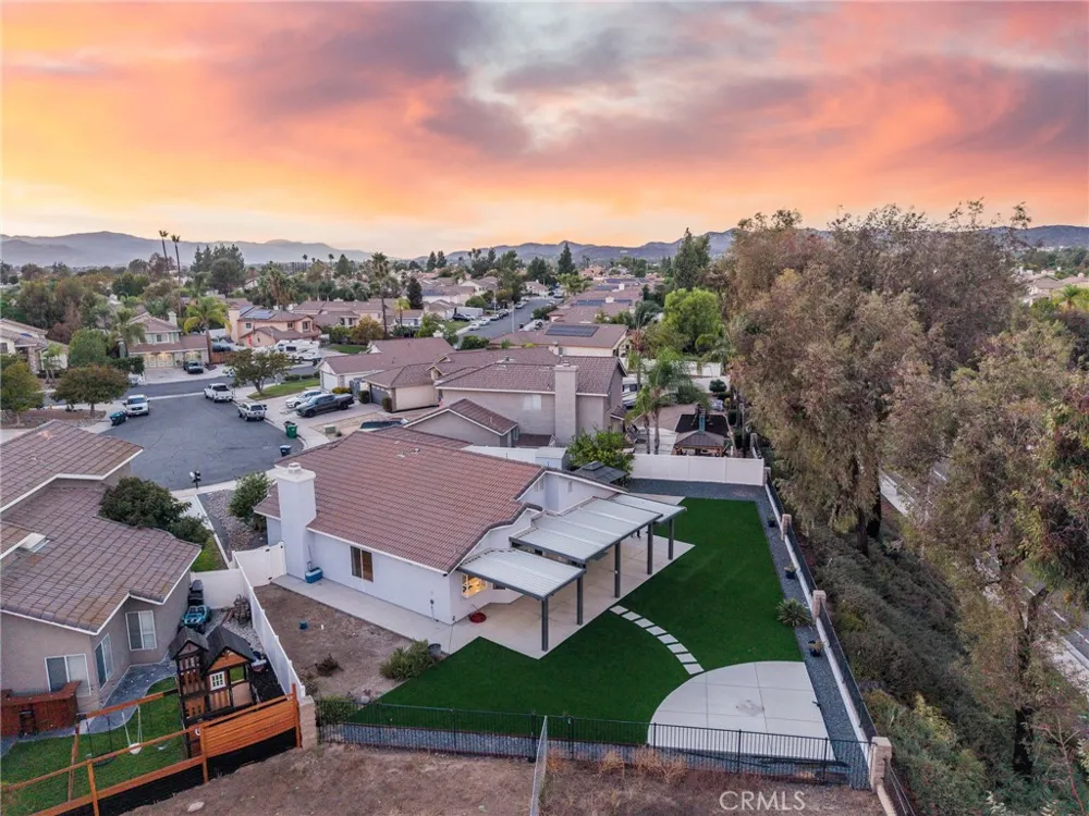 25560 Timbertree Court Murrieta, CA 92563