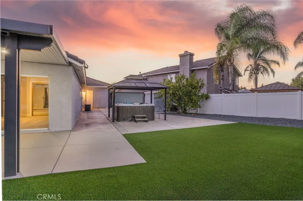 25560 Timbertree Court Murrieta, CA 92563