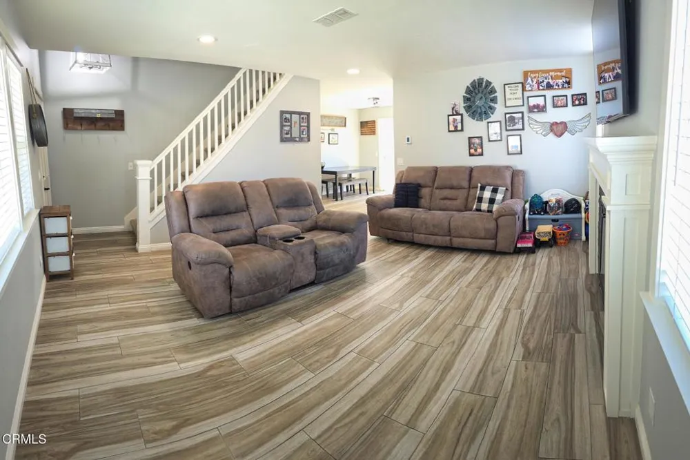 675 Ash Circle Fillmore, CA 93015