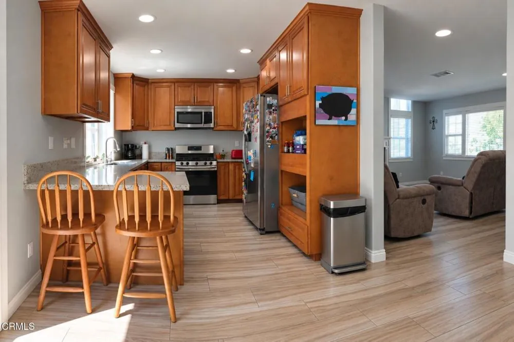 675 Ash Circle Fillmore, CA 93015