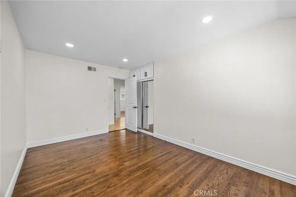 831 E Hoover Orange, CA 92867