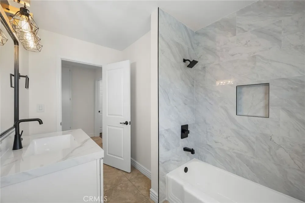 831 E Hoover Orange, CA 92867