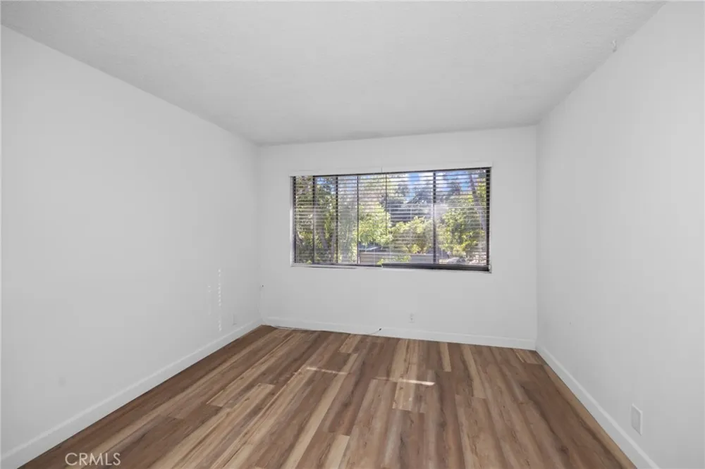 619 S Pasadena Avenue #3 Pasadena, CA 91105