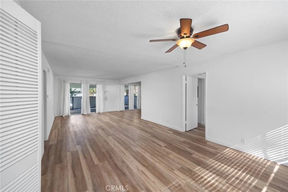 619 S Pasadena Avenue #3 Pasadena, CA 91105