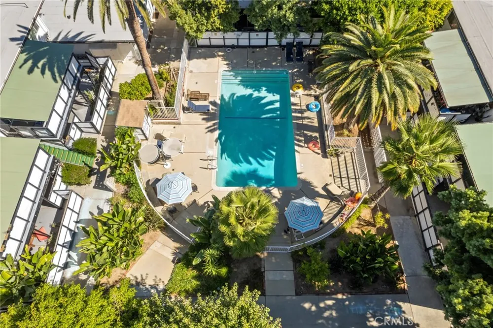 619 S Pasadena Avenue #3 Pasadena, CA 91105