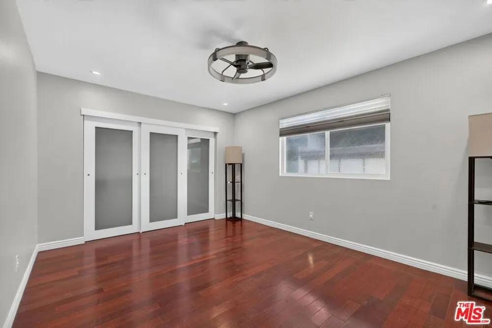 2418 Graham Avenue #2 Redondo Beach, CA 90278