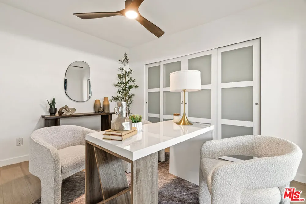 1979 E Alejo Road Palm Springs, CA 92262