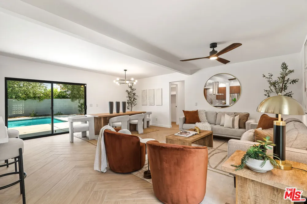 1979 E Alejo Road Palm Springs, CA 92262