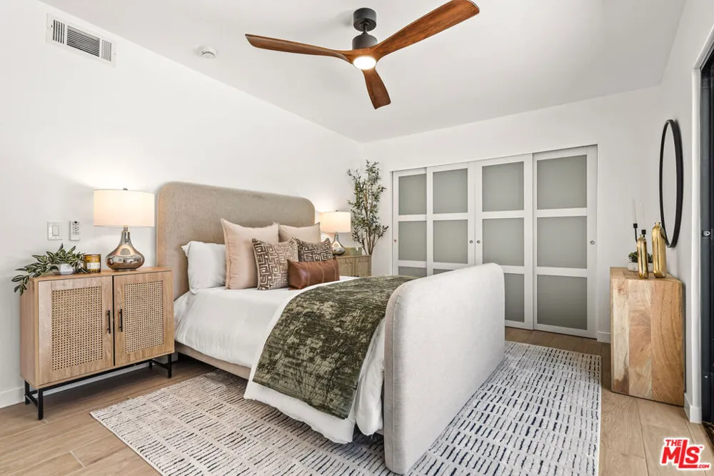 1979 E Alejo Road Palm Springs, CA 92262
