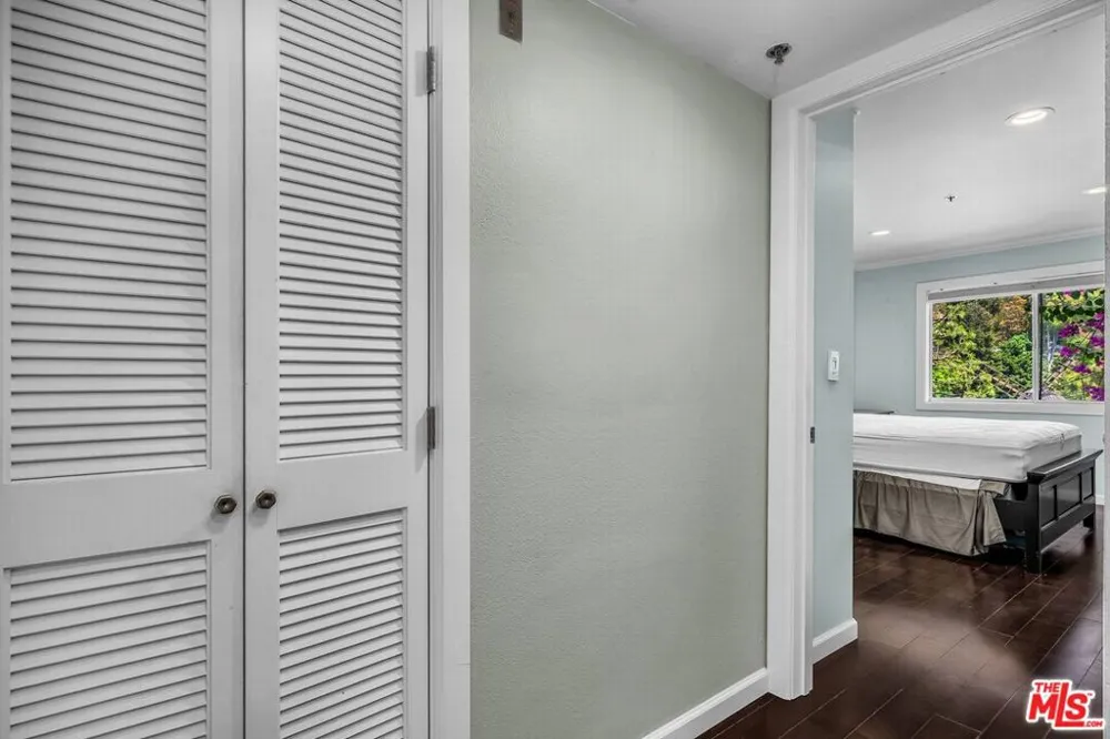 501 Palisades Drive #221 Pacific Palisades, CA 90272