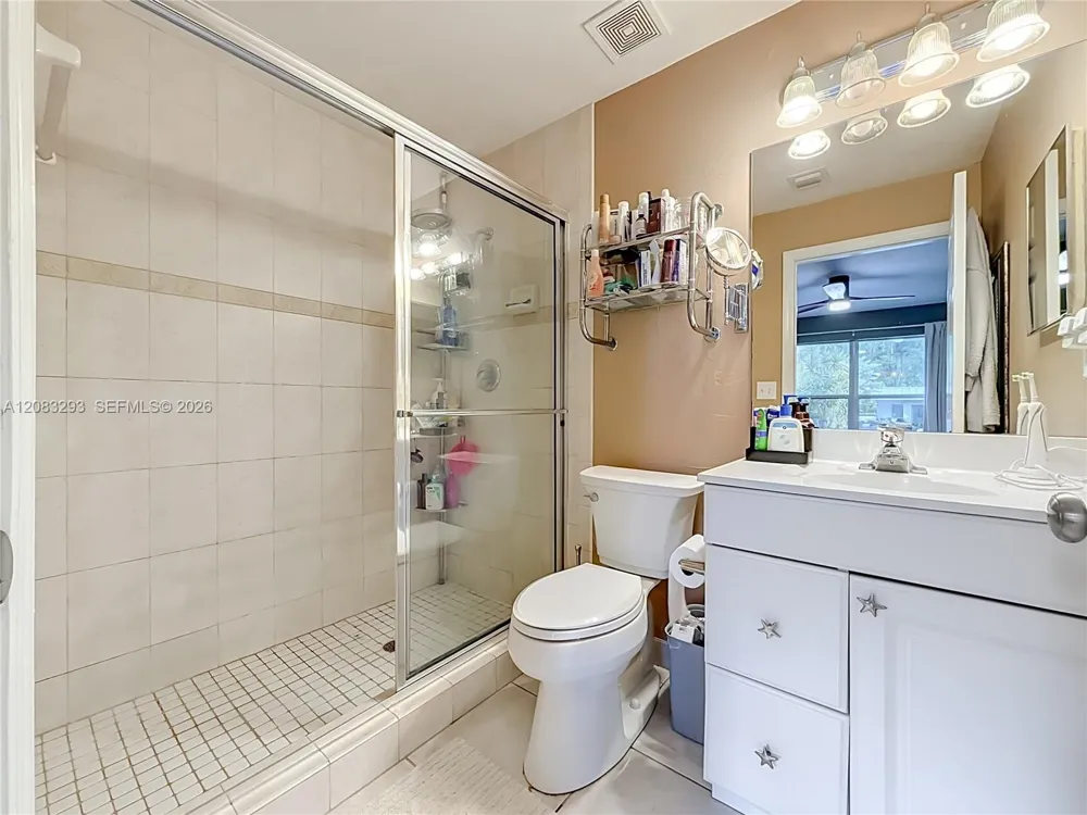 4271 NW 20th Ave Oakland Park, FL 33309