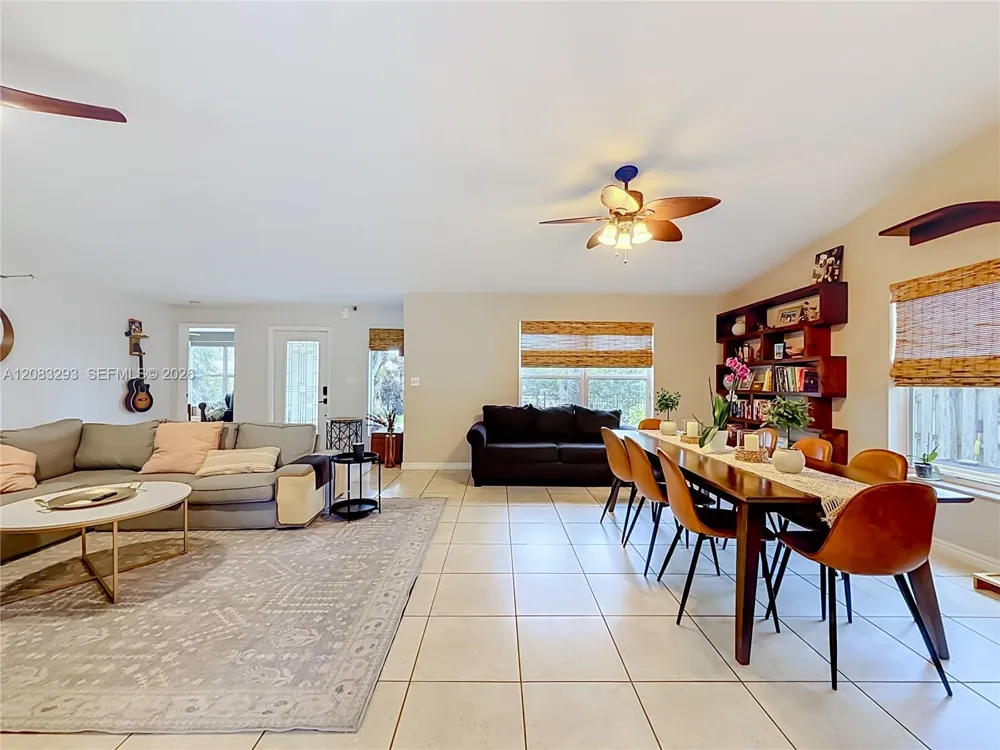 4271 NW 20th Ave Oakland Park, FL 33309