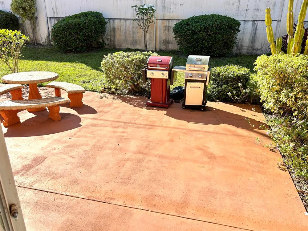 920 SW 11th Avenue #5d Hallandale Beach, FL 33009