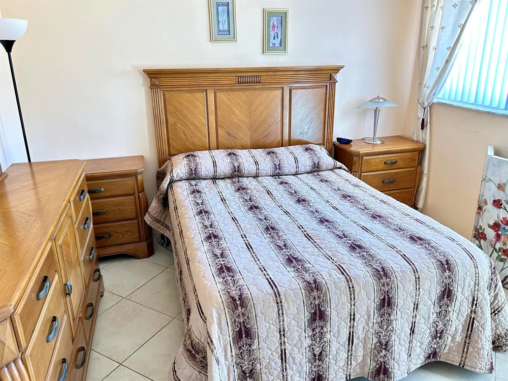 920 SW 11th Avenue #5d Hallandale Beach, FL 33009