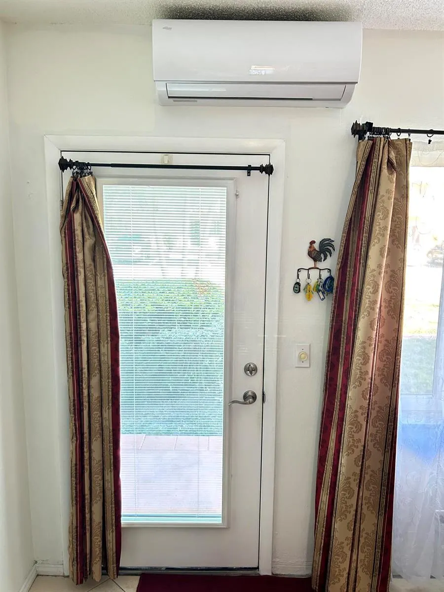 920 SW 11th Avenue #5d Hallandale Beach, FL 33009
