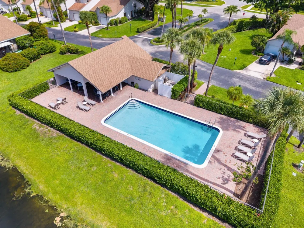 6660 CANARY PALM CIRCLE Boca Raton, FL 33433