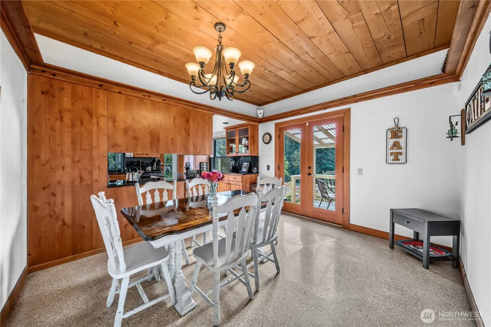 1425 210th Avenue E Lake Tapps, WA 98391