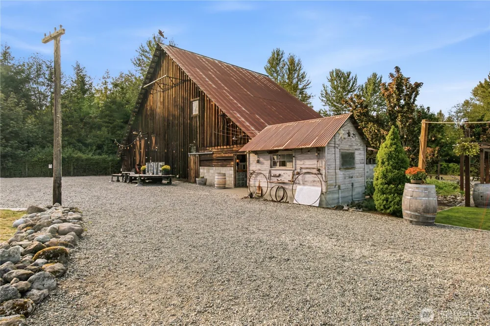 1425 210th Avenue E Lake Tapps, WA 98391