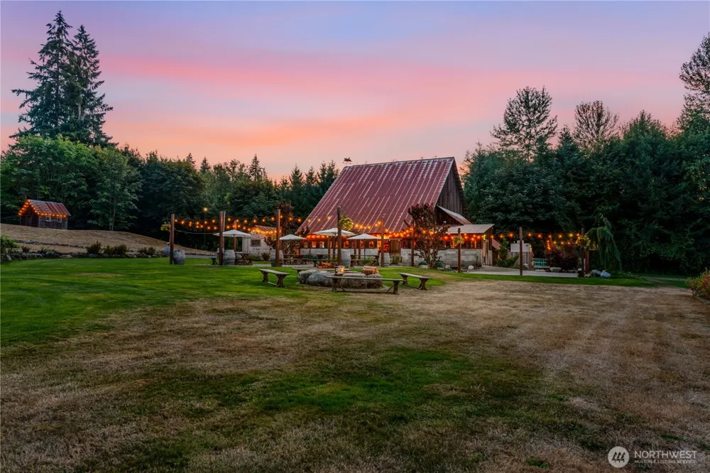 1425 210th Avenue E Lake Tapps, WA 98391