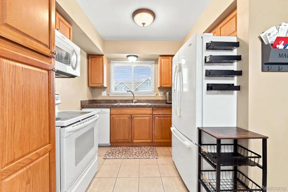 29069 Denison Street Gibraltar City, MI 48173