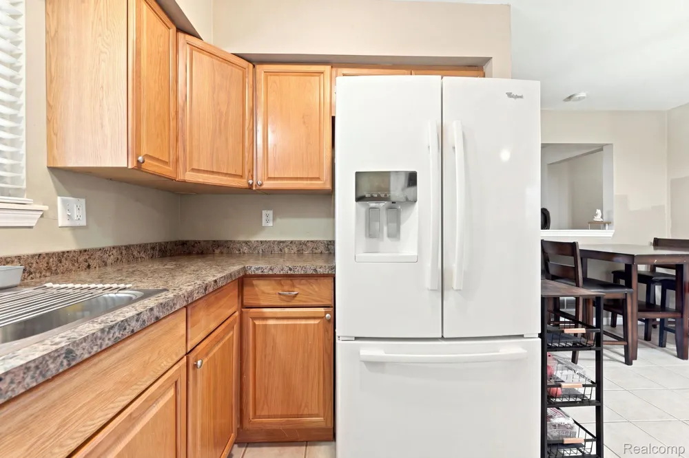 29069 Denison Street Gibraltar City, MI 48173