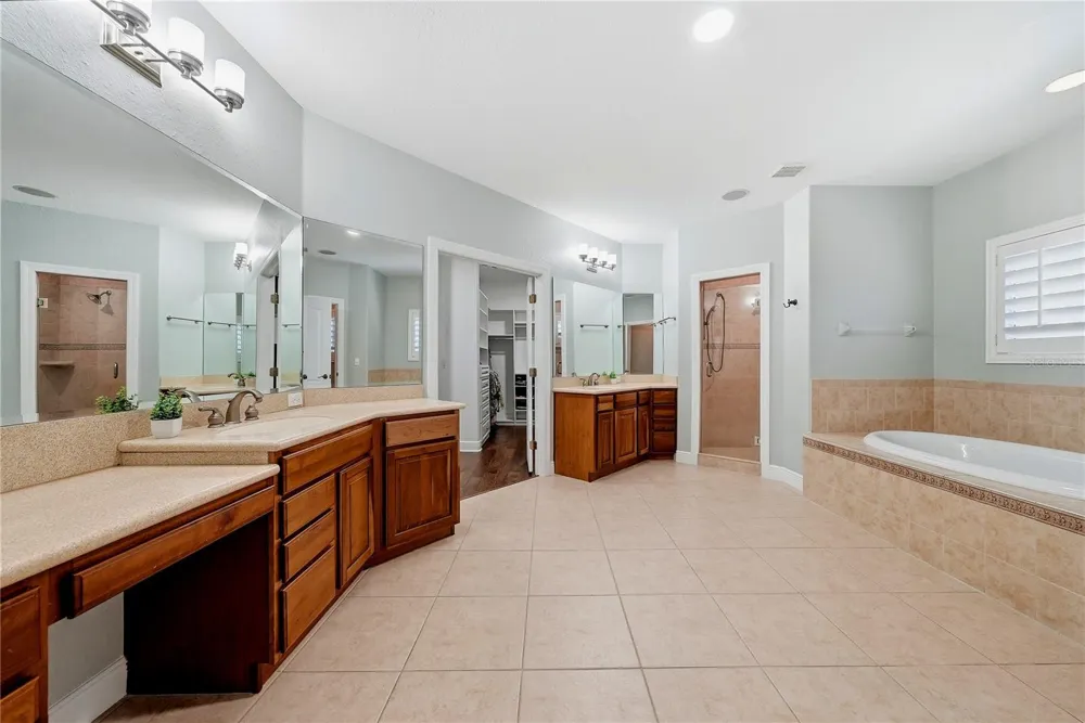 9244 RHEA DRIVE Odessa, FL 33556