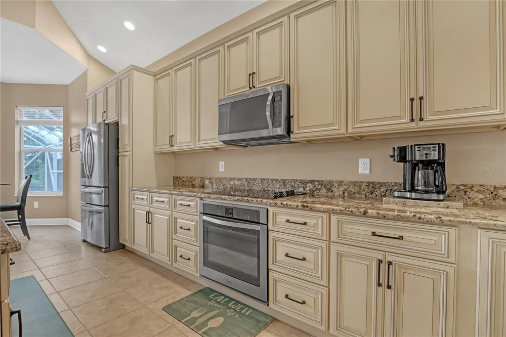2063 RESTON CIRCLE Royal Palm Beach, FL 33411