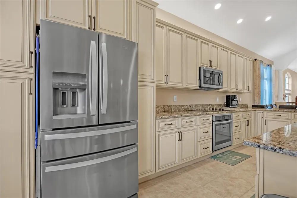 2063 RESTON CIRCLE Royal Palm Beach, FL 33411