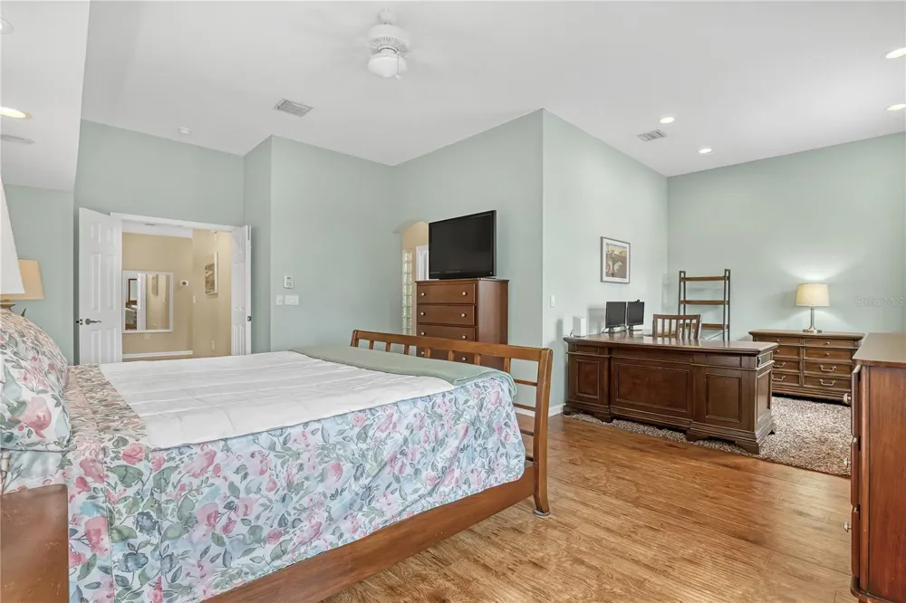 2063 RESTON CIRCLE Royal Palm Beach, FL 33411