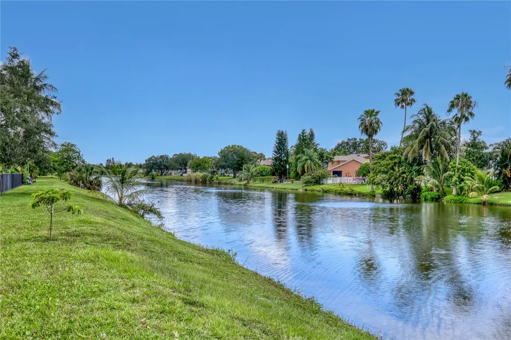 2063 RESTON CIRCLE Royal Palm Beach, FL 33411